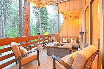 אינקליין וילג' The North Lake Tahoe Ski Snowboard And Sup Club מראה חיצוני תמונה